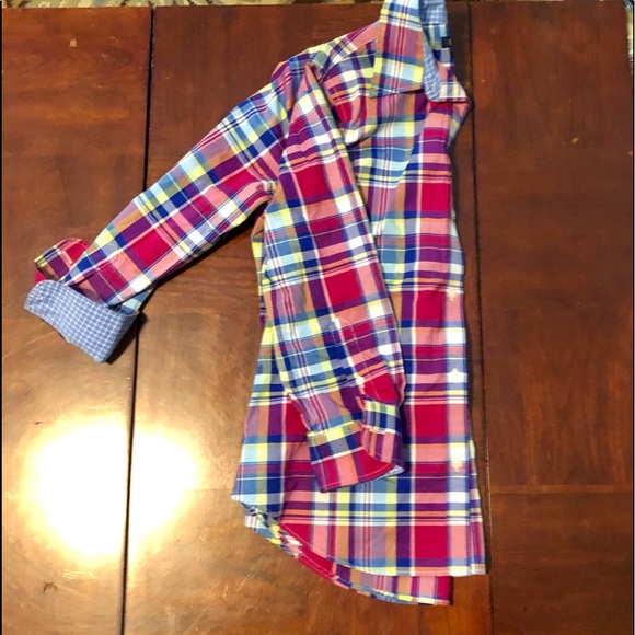 Button Front - Picture 3 of 4